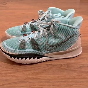 Nike Kyrie 7 - Copa